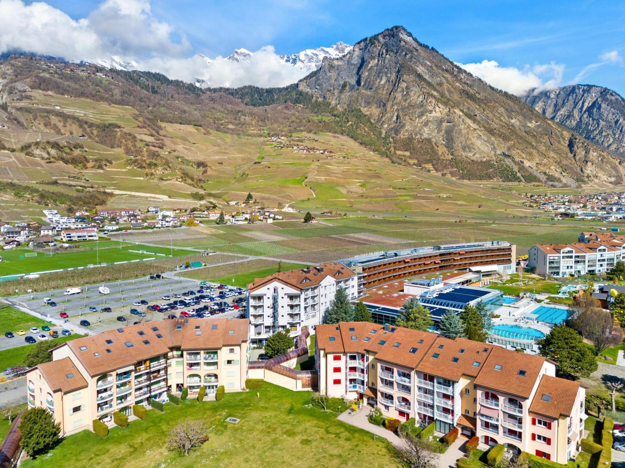 Duplex Cosy Aux Bains De Saillon Exterior foto